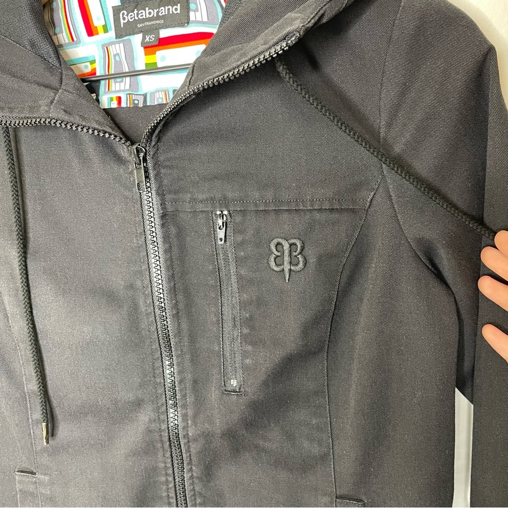 BETABRAND Jacket - Picture 5 of 12